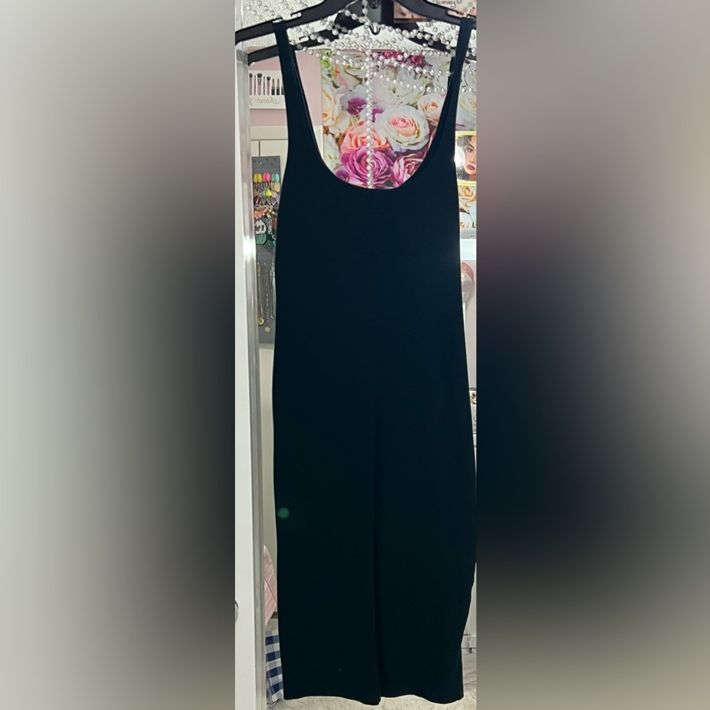 Teal fitted sleeveless dress